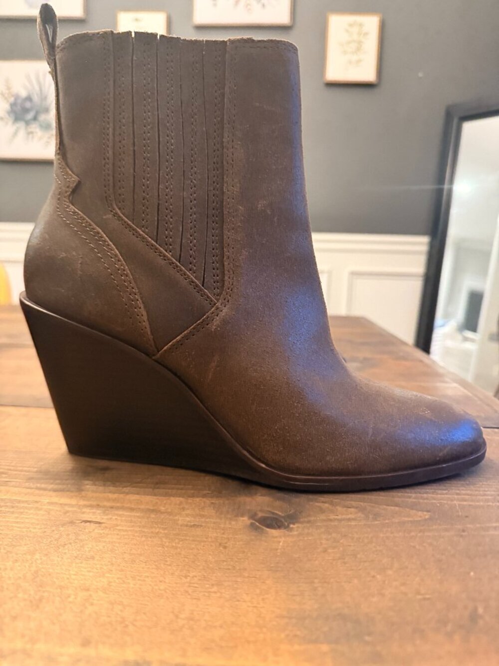 NWOT Lucky Brand Women's Brown Leather Ankle Boots - Size 10
